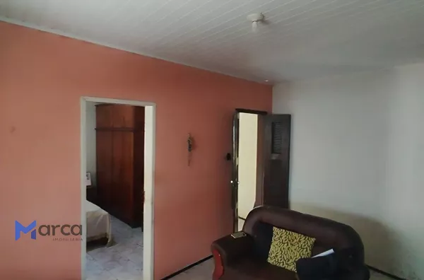 IMÓVEL BEM LOCALIZADO NO MONTESE