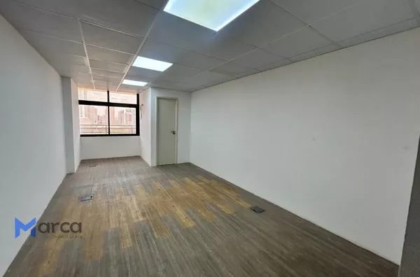 Sala Comercial 29 m² no Papicu Internacional Trade Center
