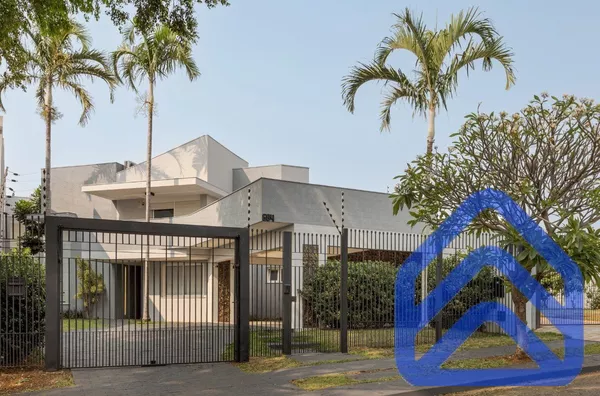 Sobrado Alto Padrão à Venda | Jardim Bela Vista – Maringá