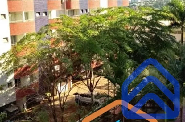 Kitnet 45 m² para alugar na Av. Guedner | Maringá