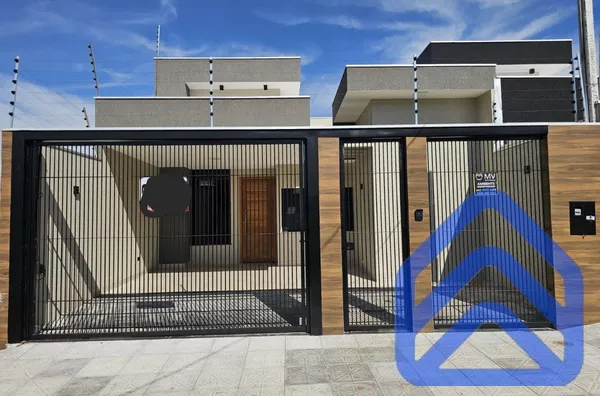 Casa de Alto Padrão à Venda no Bom Jardim, Maringá – 3 Quartos