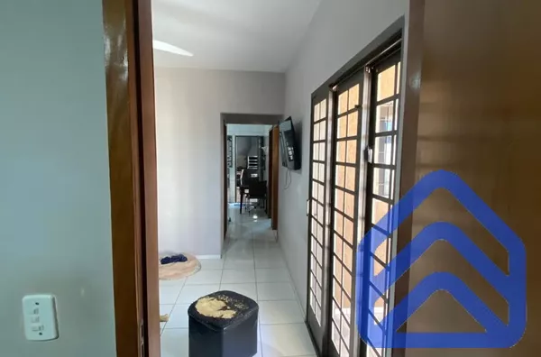 Casa com Edícula e Piscina no Hermanns Moraes – Maringá