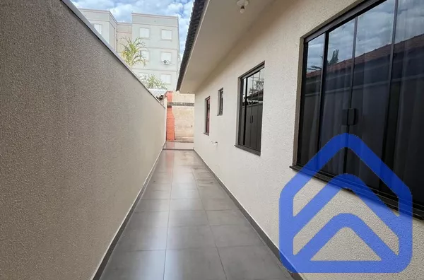 Casa com 3 Quartos à Venda no Jardim Real II – Sarandi