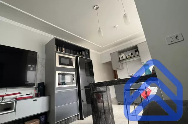 Casa semimobiliada para alugar no Centro de Paiçandu