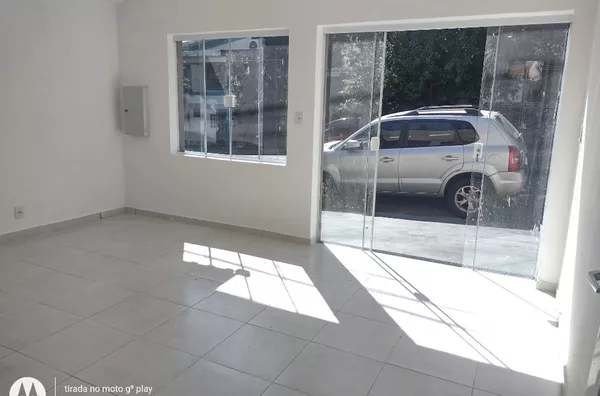 Comercial 20m2 com vitrine CENTRO 