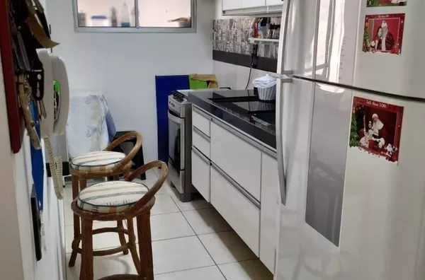 APARTAMENTO TERREO COM JARDINO 