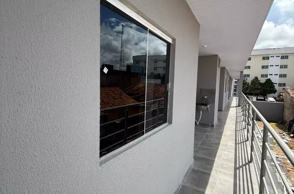 Kitinete / conjugados para aluguel,  possui 1(um) quarto, sala/cozinha, 1(um) banheiro, e área de serviço, localizada no bairro Parque Dos Ipês, Canaã Dos Carajás