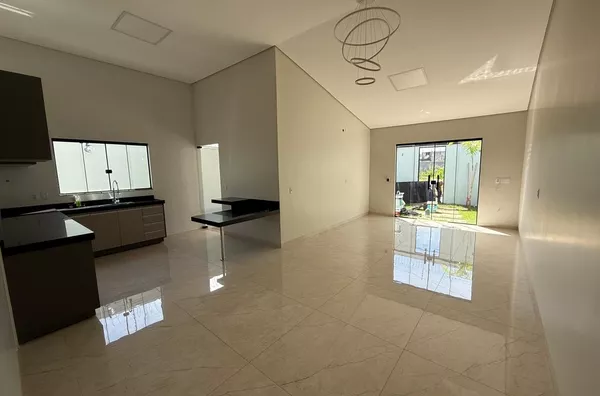 CASA COM PISCINA DISPONÍVEL PARA ALUGUEL. Dispõe de 3 (três) quartos sendo 1(uma) suíte, localizada no bairro Park Carajás, Canaã dos Carajás - Pará