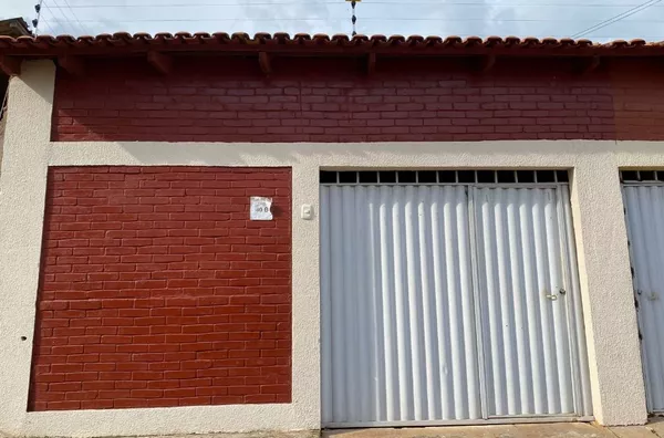 Casa para venda, com ótima localização, 3 quartos sendo 1 suíte, no bairro Estancia Feliz II em Canaã dos Carajás