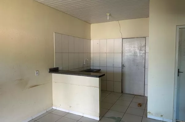 Casa em condomínio para aluguel 02 quarto(s) sala cozinha, 1(um) banheiro social, vale dos carajás canaã dos carajás