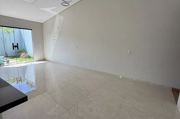 CASA COM PISCINA DISPONÍVEL PARA ALUGUEL. Dispõe de 3 (três) quartos sendo 1(uma) suíte, localizada no bairro Park Carajás, Canaã dos Carajás - Pará