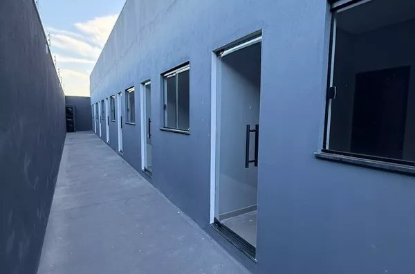 Kitinete / conjugados para aluguel, possui 1 (um) quarto suíte, sala/cozinha, e área de serviço, localizada no bairro Nova Canaã II, Canaã Dos Carajás - Foto 3