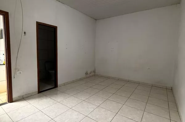 KITNET PARA ALUGUEl. Dispões de 1 (um) quarto e uma banheiro, localizada no bairro Monte Castelo em Canaã dos Carajás