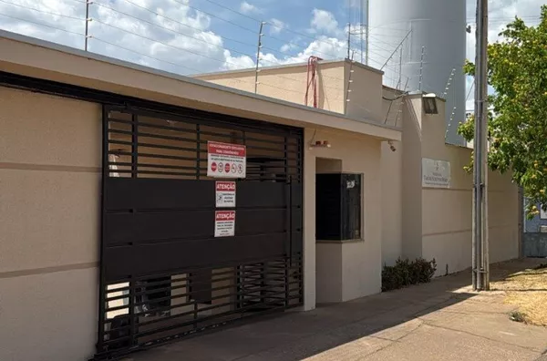 Apartamento mobiliado disponivel para locação no Cond. Resid. Tarsicio Schettino II, possui 2 quartos sendo 1suíte, sala, cozinha, banheiro social, area de serviço, varanda e 01 garagem, Vale do sossego, Canaã dos carajás - PA.
