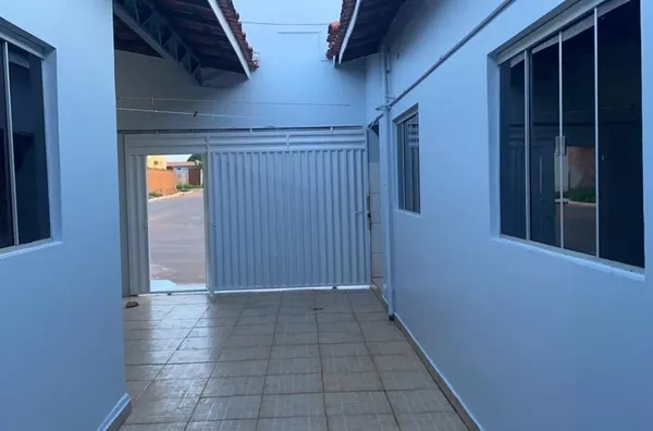 KITNET PARA ALUGUEl. Dispões de 1 (um) quarto e uma banheiro, localizada no bairro Monte Castelo em Canaã dos Carajás