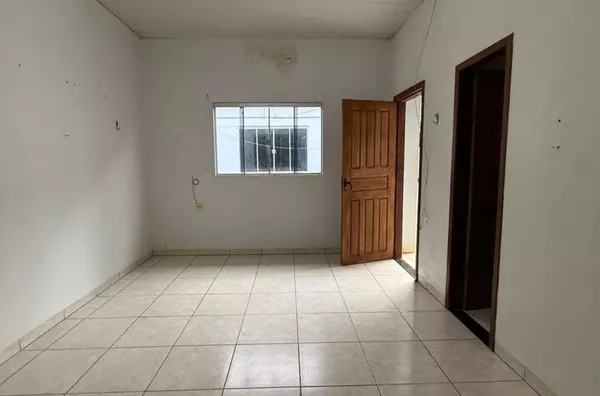 KITNET PARA ALUGUEl. Dispões de 1 (um) quarto e uma banheiro, localizada no bairro Monte Castelo em Canaã dos Carajás
