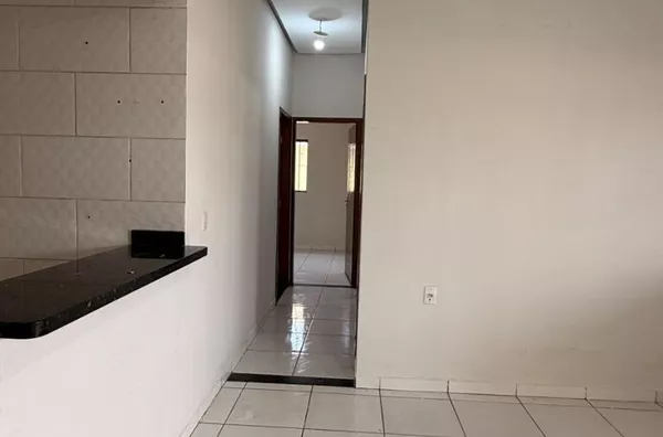 Casa para aluguel, 3 quartos sendo 1 suíte, garagem coberta 2 vagas. Valor acessível. - Foto 7