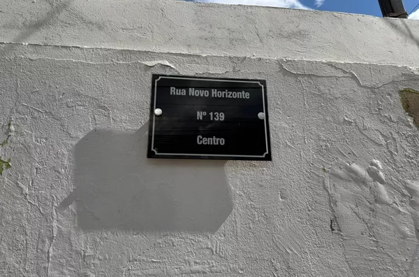 Casa para venda,  possui 04 (quatro) quartos sendo 01 (uma) suite, sala, cozinha, banheiro social e área de serviço, está apta a financiamento, Nova Canaã, Canaã Dos Carajás