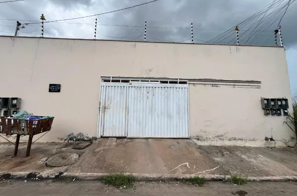 Kitinete / conjugados para aluguel, 1(uma) sala e 1(um) quarto com banheiro, área de serviço externa, entrada compratilhada, ouro preto Canaã dos Carajás