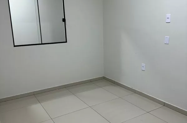 Flat para locação no bairro Monte Castelo, em Canaã dos Carajás, com aproximadamente 40 m², composto por 1 quarto, sala/cozinha, banheiro, área de serviço e garagem sem cobertura. O imóvel conta ainda com poço artesiano e sistema de energia solar. - Foto 6