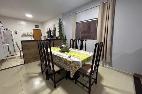 CA1489 - Casa à Venda na Vila Assunta em Cândido Mota