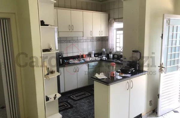 CA205 - CASA A VENDA CANDIDO MOTA