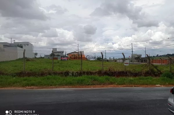 TE1599 - Terreno à Venda no Alto dos Ipês em Assis