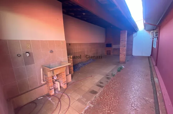 CA2011 - Casa para Locação no Centro em Assis