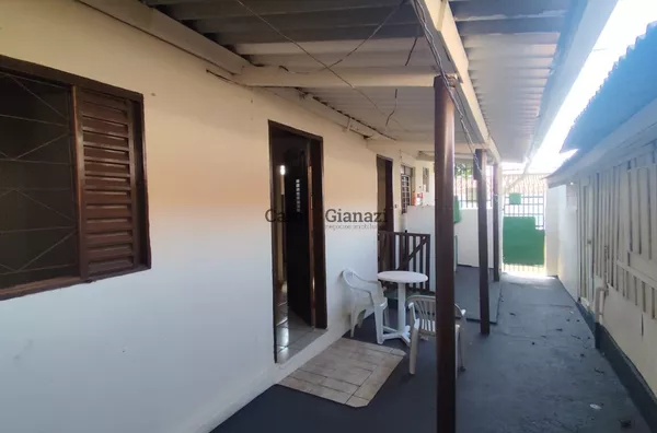 CA2191- Casas para venda no mesmo terreno na Vila Rodrigues em Assis