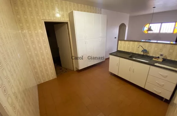 CA2240- Casa para locação perto da ETEC em Assis