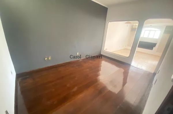 CA2752- Casa para locação no Centro de Assis