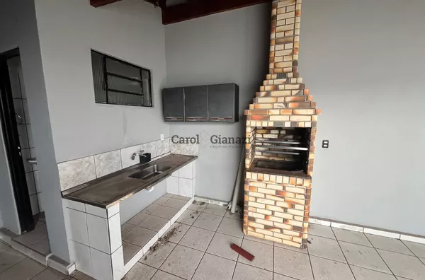 CA1646 - Casa à Venda na Cohab da Rodoviária em Assis