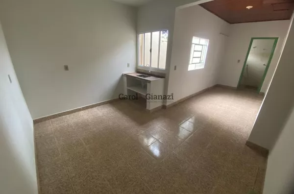 CA2848-Casa para locação na Vila Tenis Clube em Assis