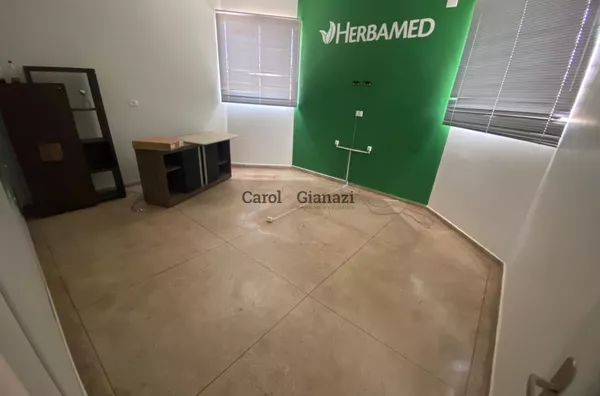 PR2714-Prédio comercial para locação no Centro de Assis