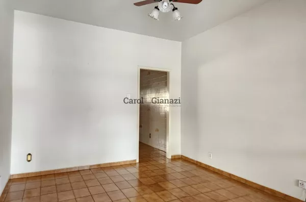 CA1062 - Casa à Venda na Vila Ribeiro em Assis