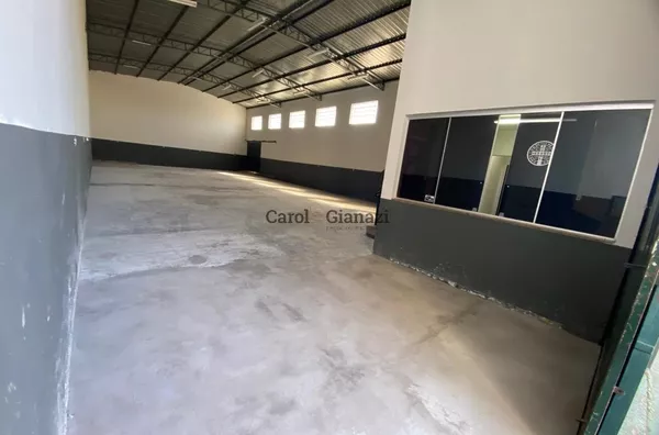 BA2723-Barracão para locação na Avenida Rui Barbosa em Assis