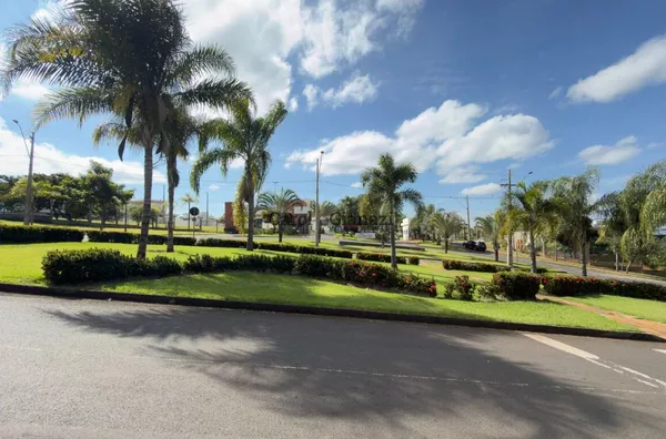 TE1432 - Terreno à venda no Residencial Village Damha em Assis