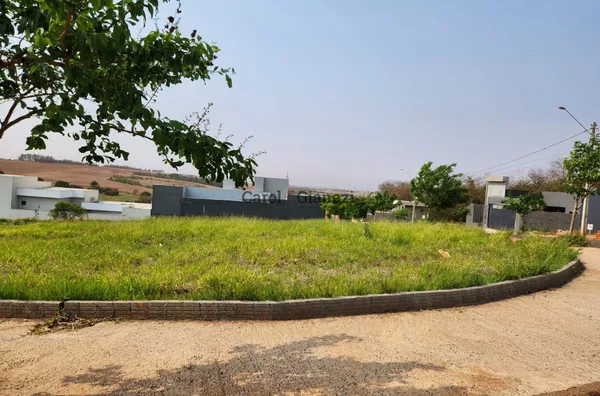 TE1016 - Terreno à Venda no Residencial Park Bambu II