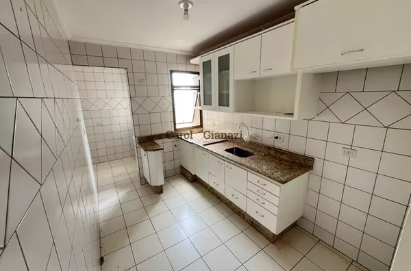 AP1632 - Apartamento à Venda no 3º Andar no Resiencial Ravena em Assis