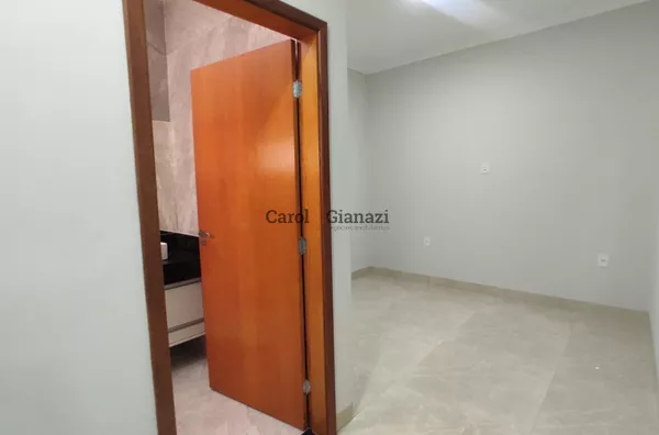 SUÍTE COM AR CONDICIONADO