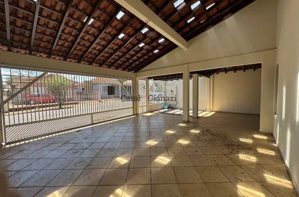 CA2158- Casa para venda na Vila Ribeiro em Assis