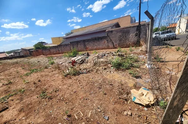 TE2173- Terreno para venda na Vila Carvalho em Assis