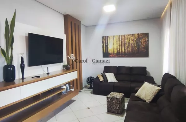 CA1083 - Casa à Venda no Jardim Paraná em Assis