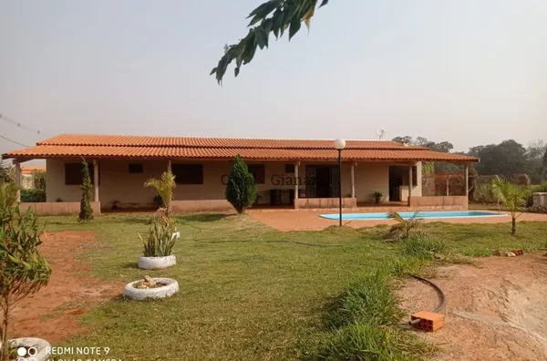 CH1525 -  Chácara à Venda na Água da Pinga em Assis