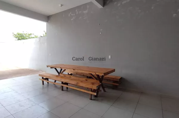 CA1033 - Casa à Venda no Jardim Paraná em Assis