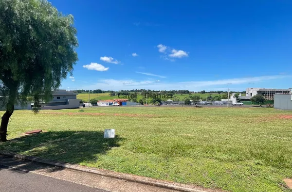 TE 1748 - Terreno para venda no Residencial Village Damha Assis
