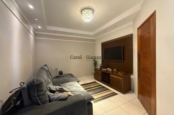 CA2355- Casa para venda na Vila Ribeiro em Assis