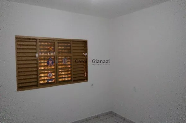 CA1543 - Casa à Venda no Parque Das Acácias em Assis