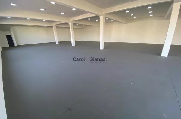 BA2327- Barracão para locação na Avenida Dom Antônio em Assis