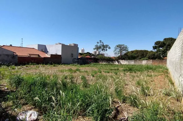 TE975 - 2 TERRENOS A VENDA CENTRO